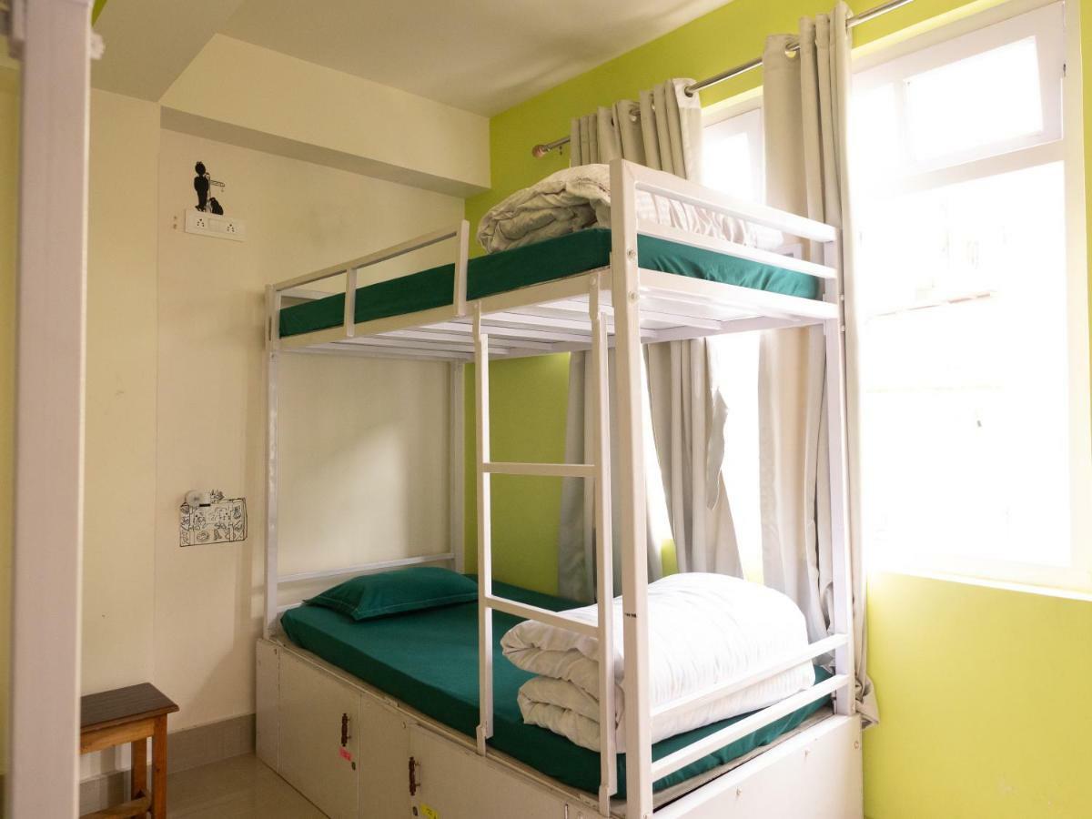 강토크 Tag Along Backpackers 호스텔 외부 사진